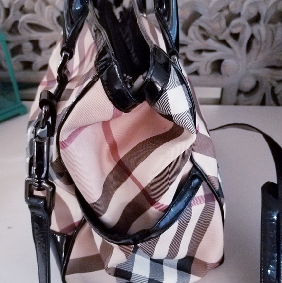 Burberry Madison Nova Diaper Bag - Picture 3 of 6